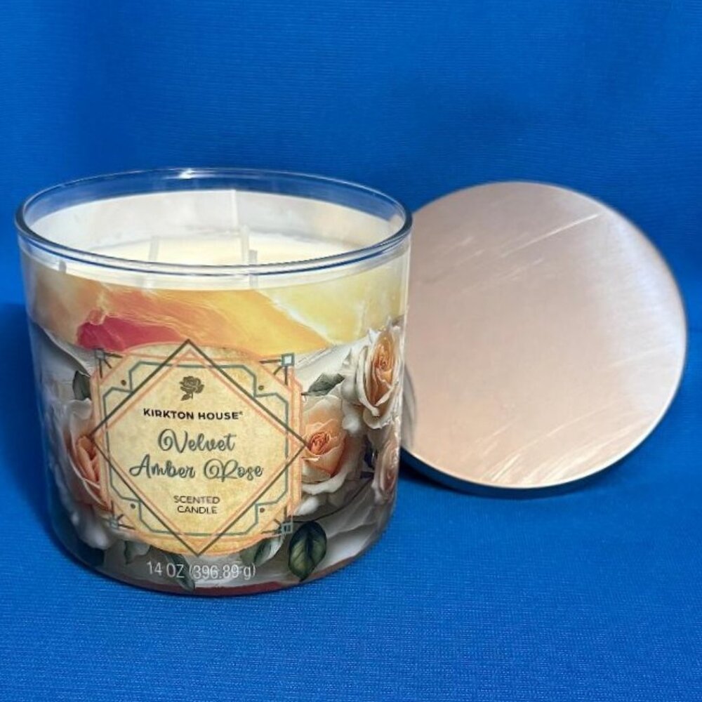 BRAND NEW ~ VELVET AMBER ROSE SCENTED CANDLE ~ 3 WICK ~ 14 OZ ~ SMELLS AMAZING!! - Picture 5 of 7